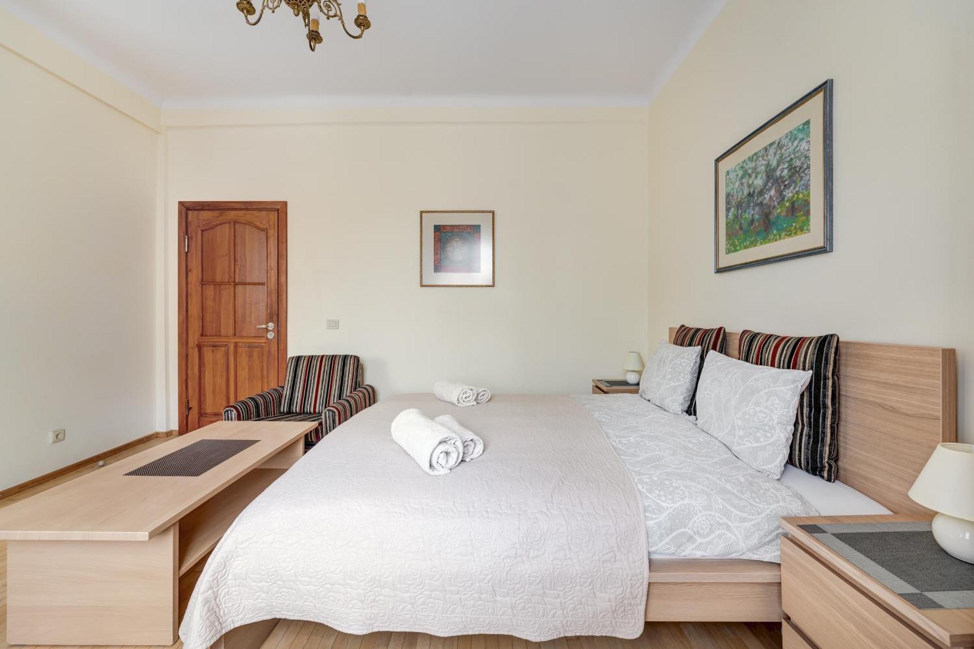 Old Town Apartment Antokolskio Вильнюс Экстерьер фото