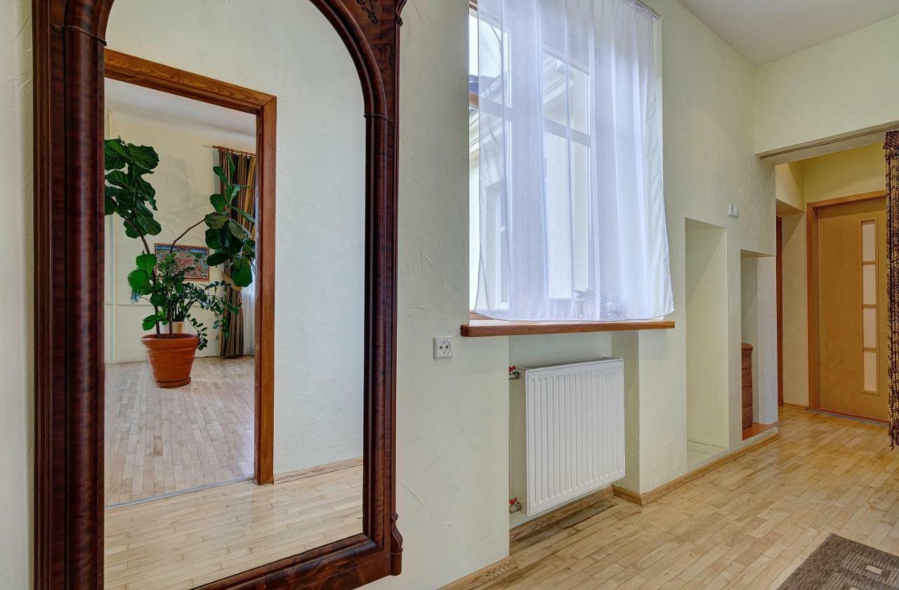 Old Town Apartment Antokolskio Вильнюс Экстерьер фото